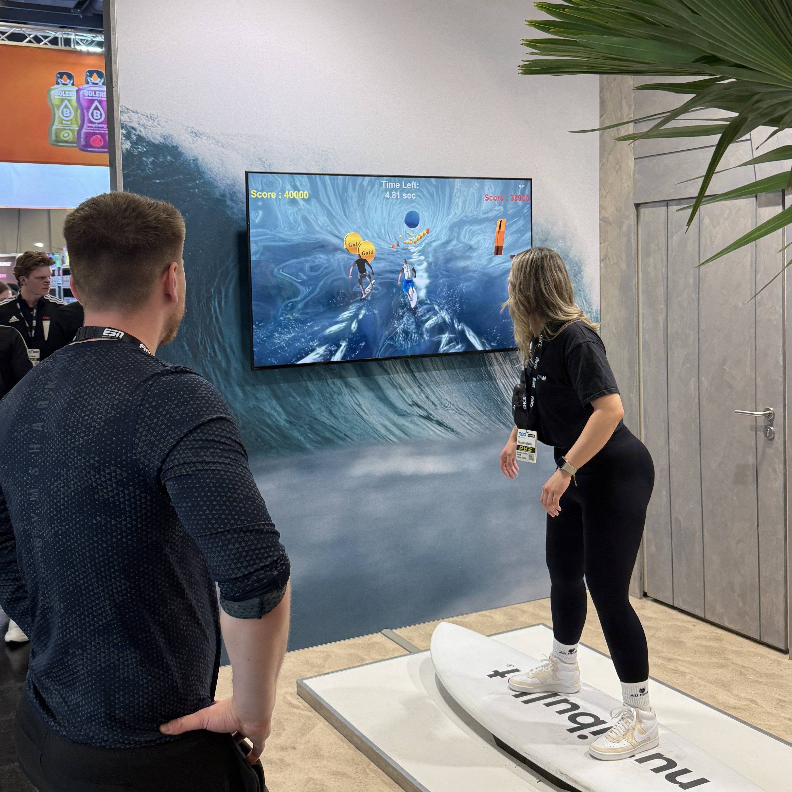 Surf-Simulator auf der FIBO